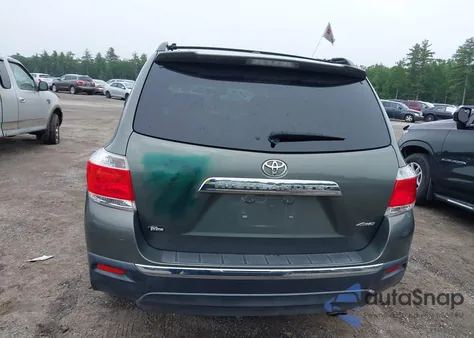 2012 Toyota Highlander Base V6 из США, поврежденный, VIN 5TDBK3EH7CS146948